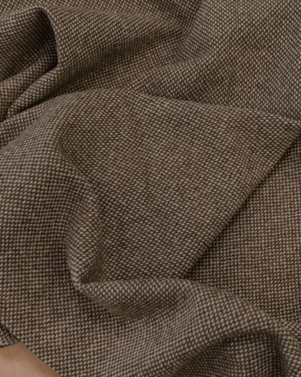 Berber brown fabric for your Porsche. Originally used in Porsche 911, 924, 928 and 944 models.