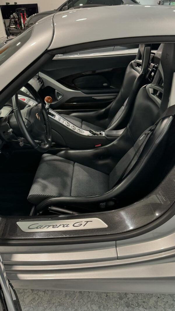 Inserts for Porsche Carrera GT seats, bucket seats for example for Porsche 997 seats.