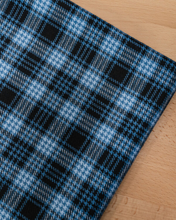 Spirit of Le Mans (SOLM) "RS" tartan fabric Houndstooth.