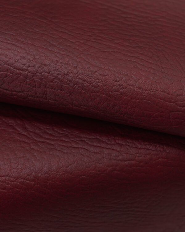 Original red colored leatherette / Vinyl for your Porsche.